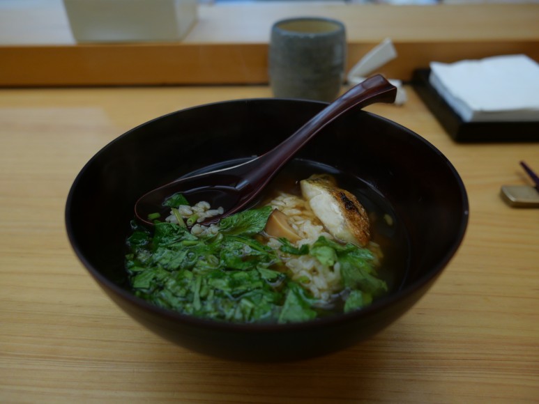 이와이, 26