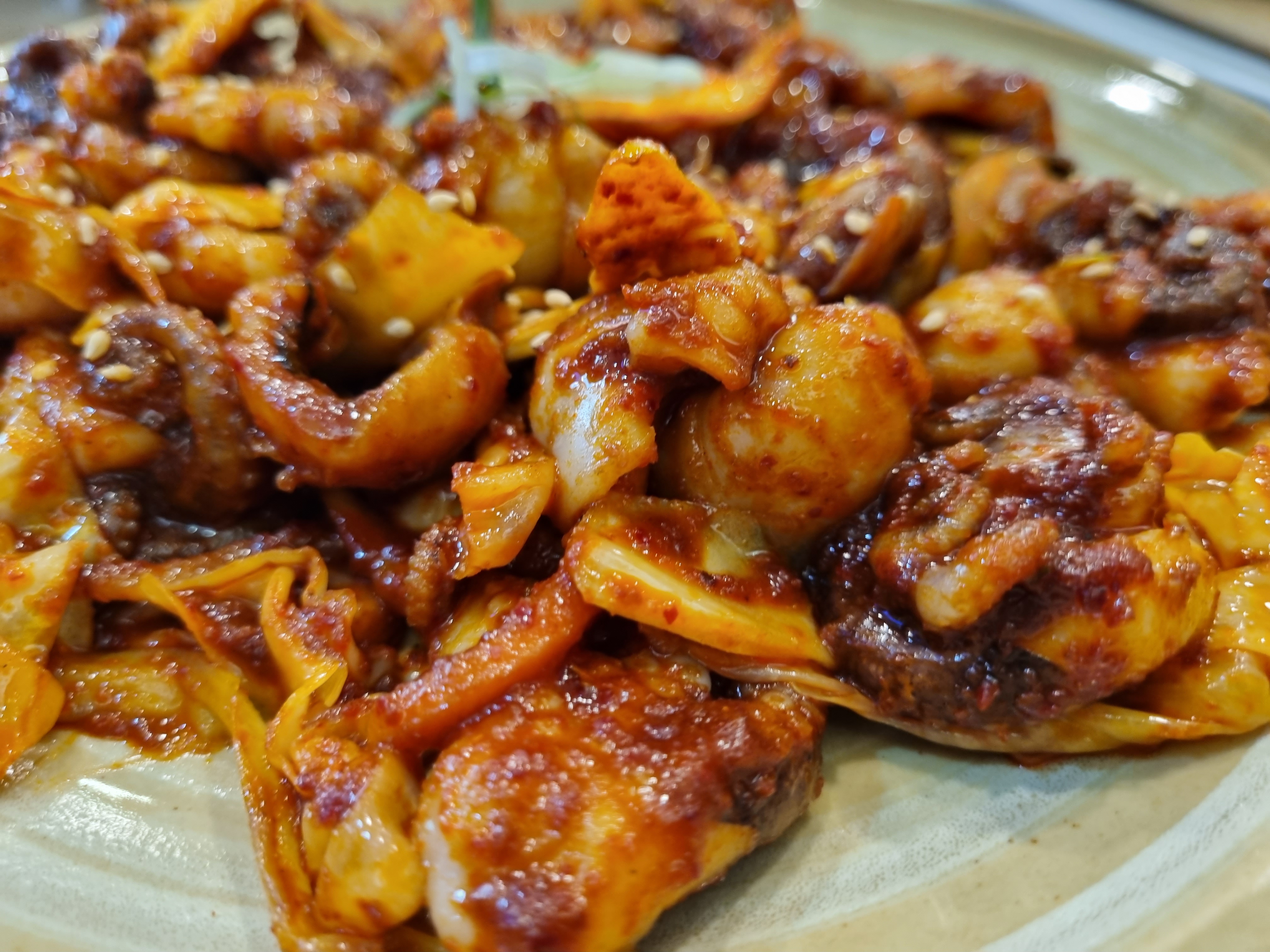  대전 둔산동 점심 맛집 [보끄미 둔산점] 매콤해서 더 맛있다!