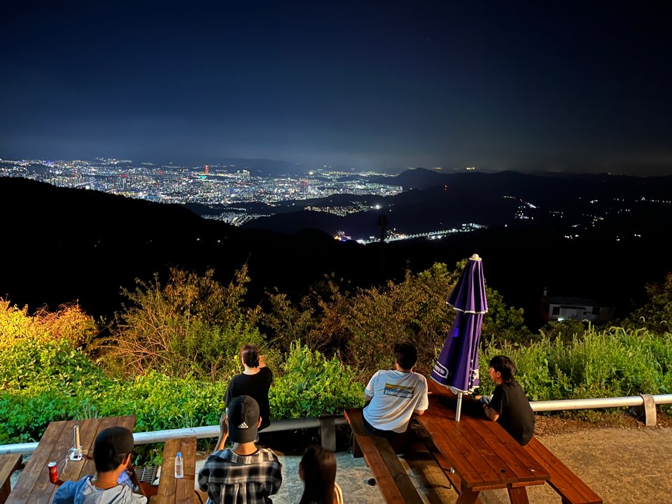 식장산 카페 야외
