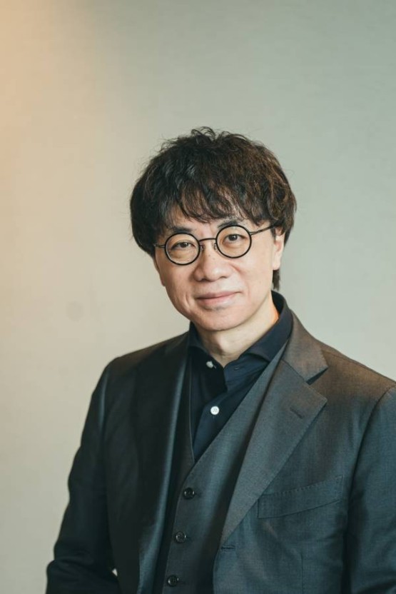 신카이 마코토의 시각적 스토리텔링 기법