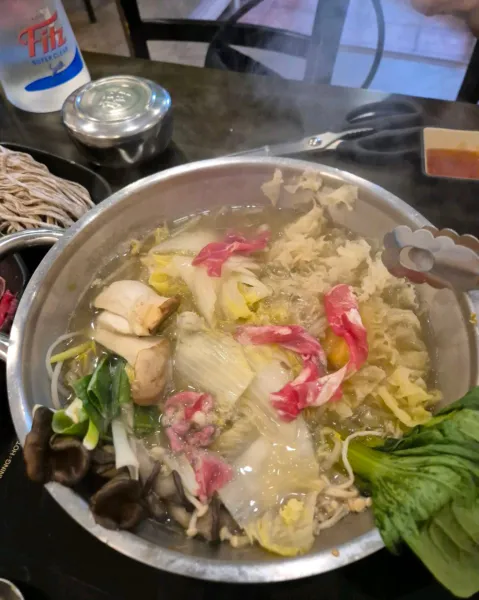 생생정보 고수의 부엌 도토리만두전골 음식점