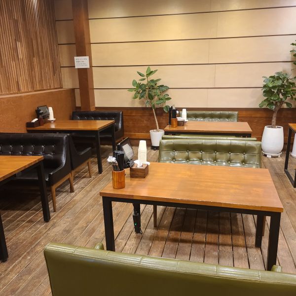 소파형테이블