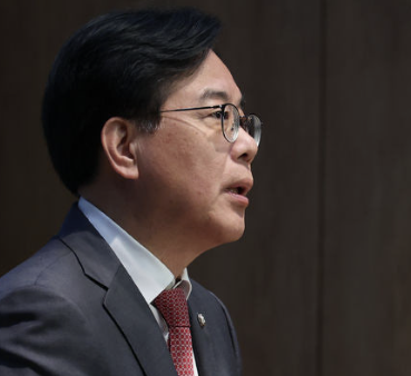 송언석 국회의원 프로필(신임 원내대표로 3선의 송언석의원 선출) 