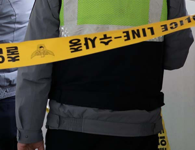  옷 벗고 거리 활보한 여성 뒤쫓았더니 친언니 시신이 나왔다