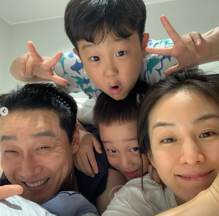 이휘재 부인 문정원 캐나다 이유? 인스타 직업 나이