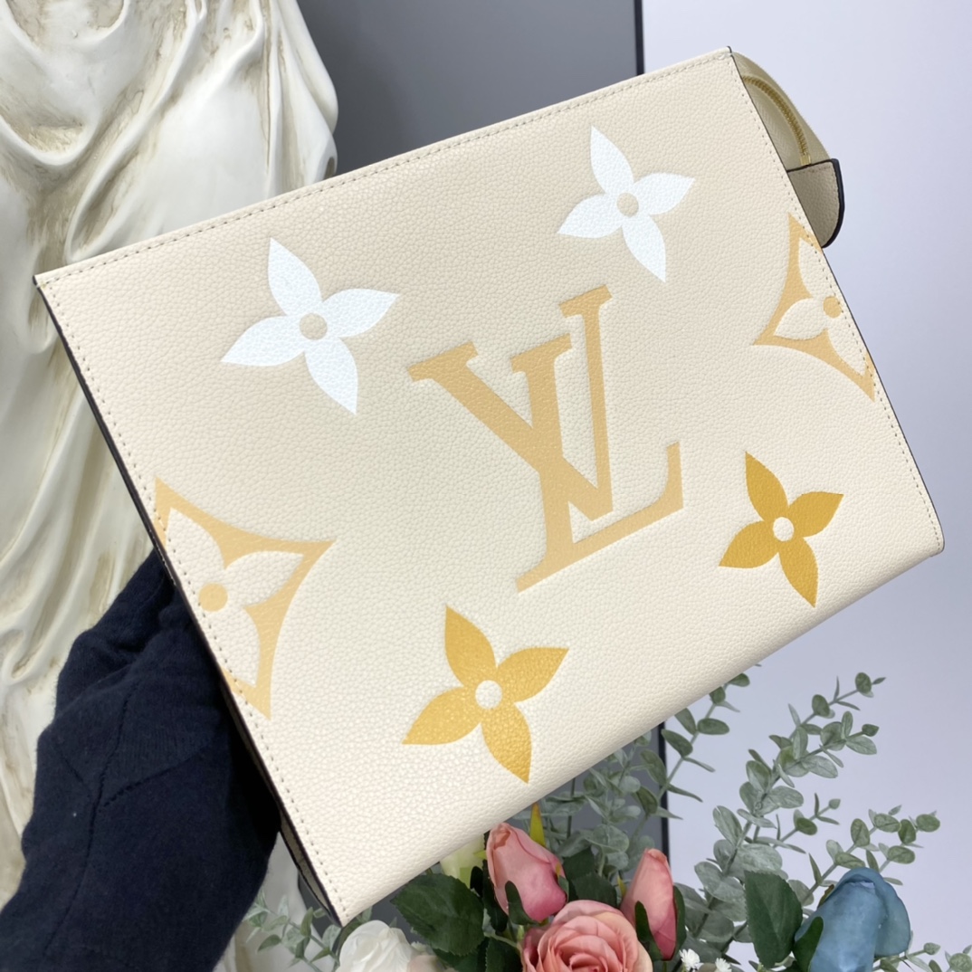  [LOUIS VUITTON] 루이비통 바이 더 풀 토일레트리 파우치 26 M80504