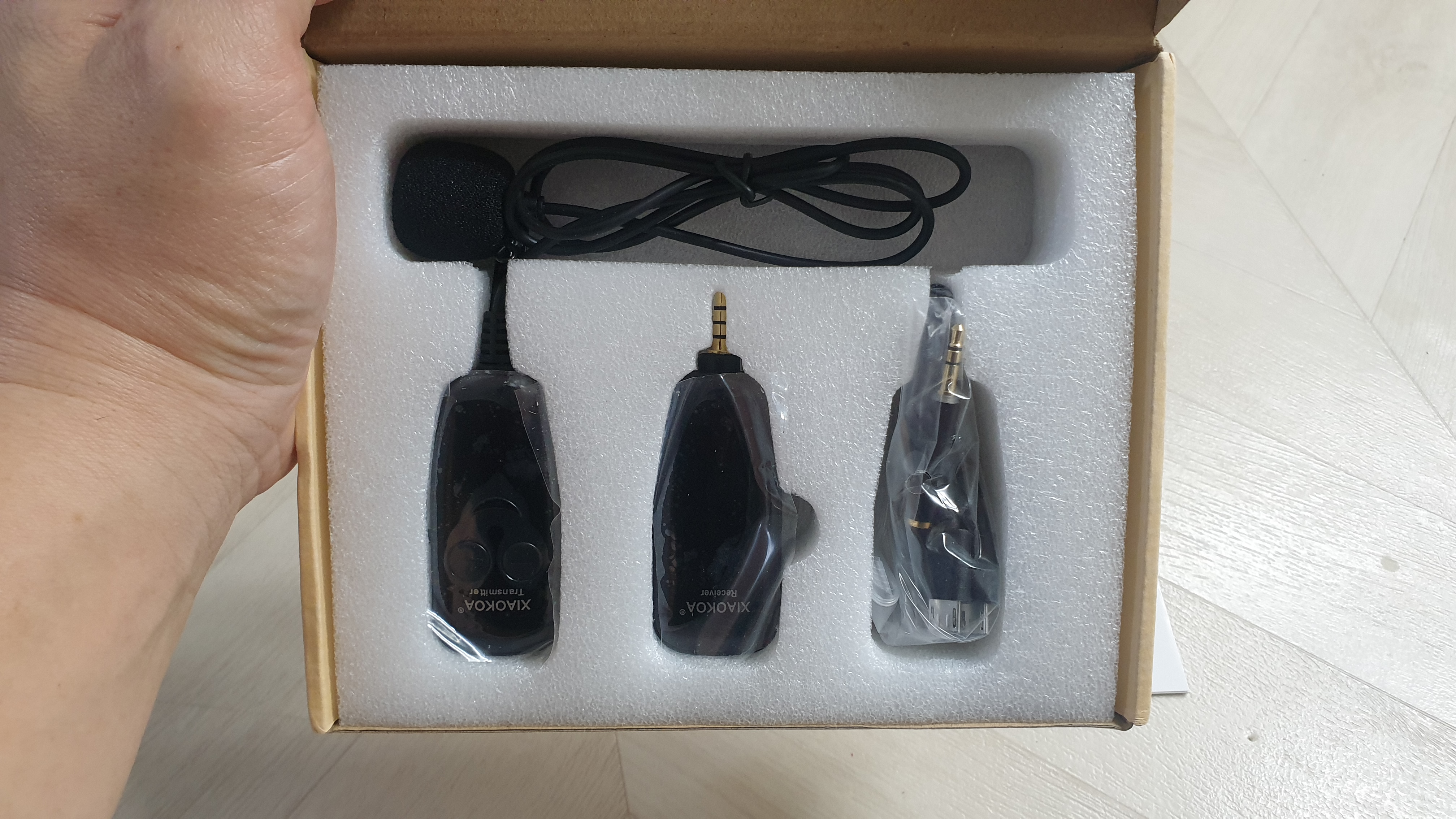  가성비 좋은 XIAOKOA UHF Lavalier Lapel 무선 마이크 녹음 Vlog Youtube 라이브 인터뷰 Iphone Ipad PC Android DSLR
