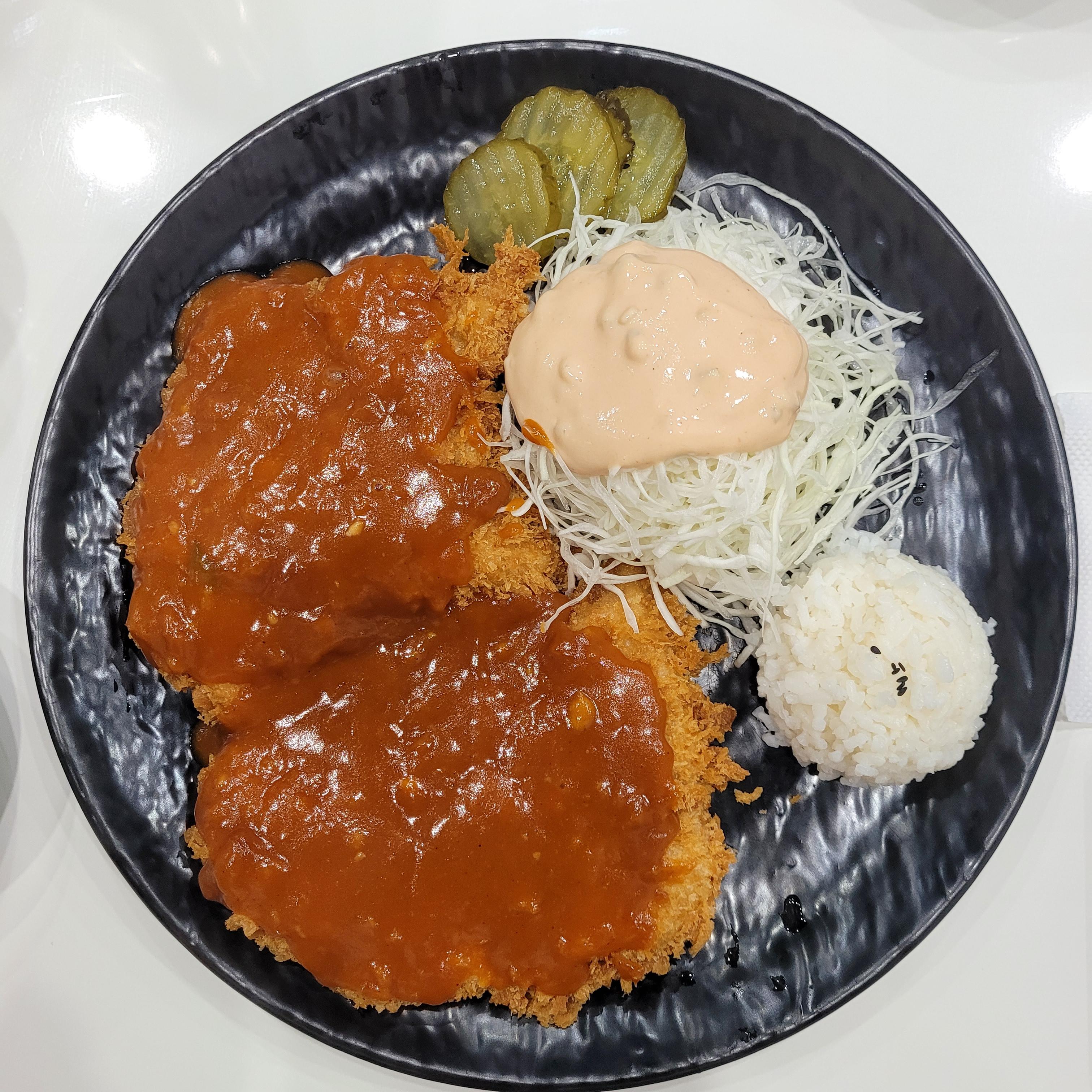 진이민이돈가스