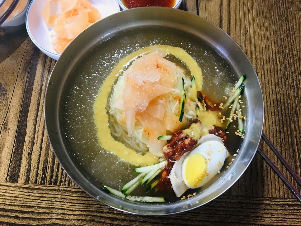 삼삼밀면 이미지