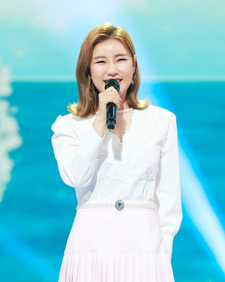 위엄... 트로트스타 9주 연속 1위 송가인 넘버원 랭킹 여왕의