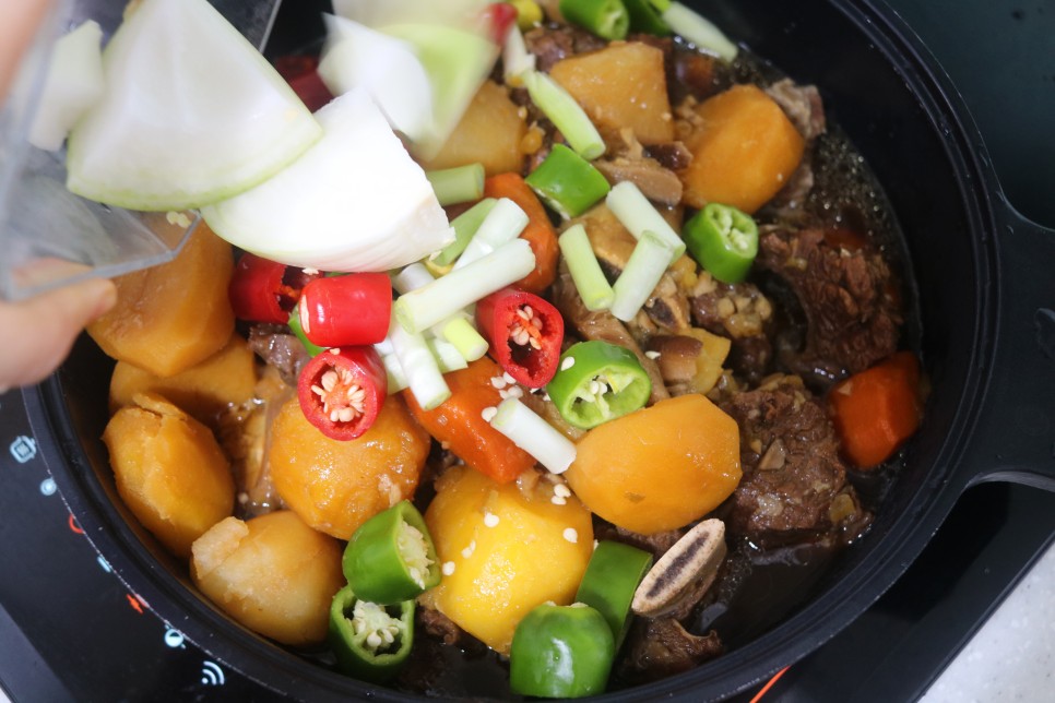 만능 고기소스만 있으면 OK 압력솥 갈비찜~ 백종원 소갈비찜 이렇게 간단한 요리였어~!! 17