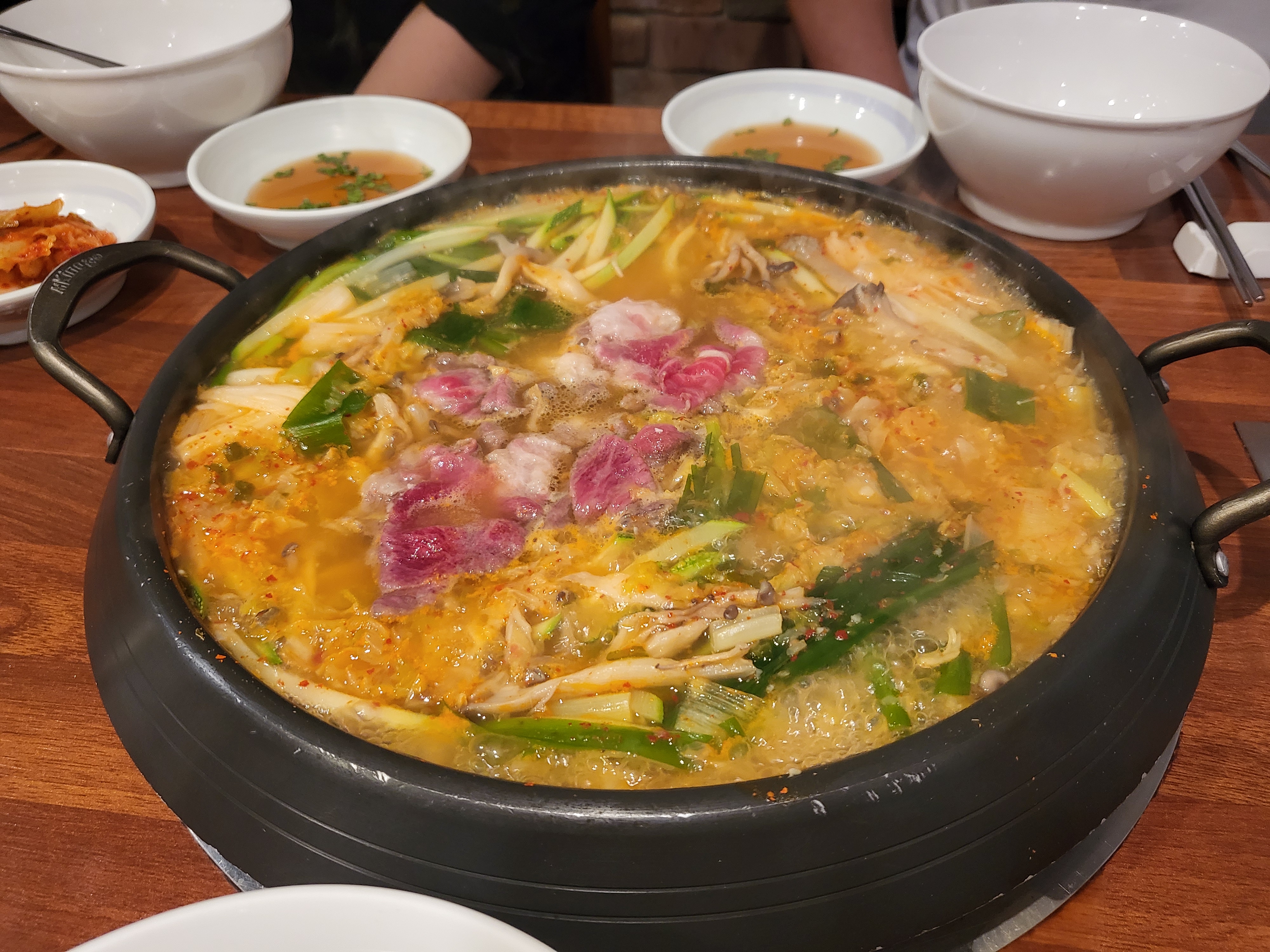 명동곰국시 이미지
