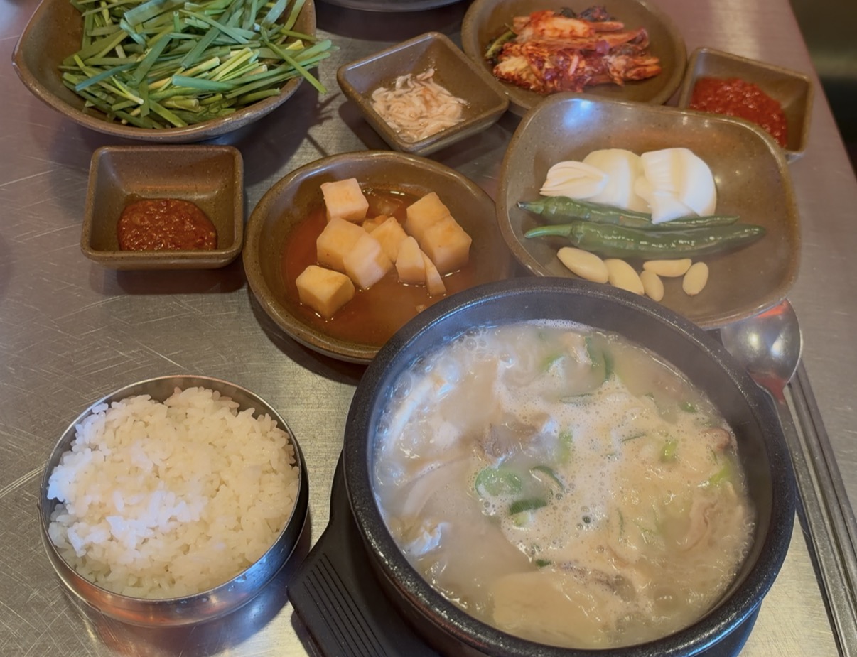 수변최고돼지국밥 송정점 사진 2