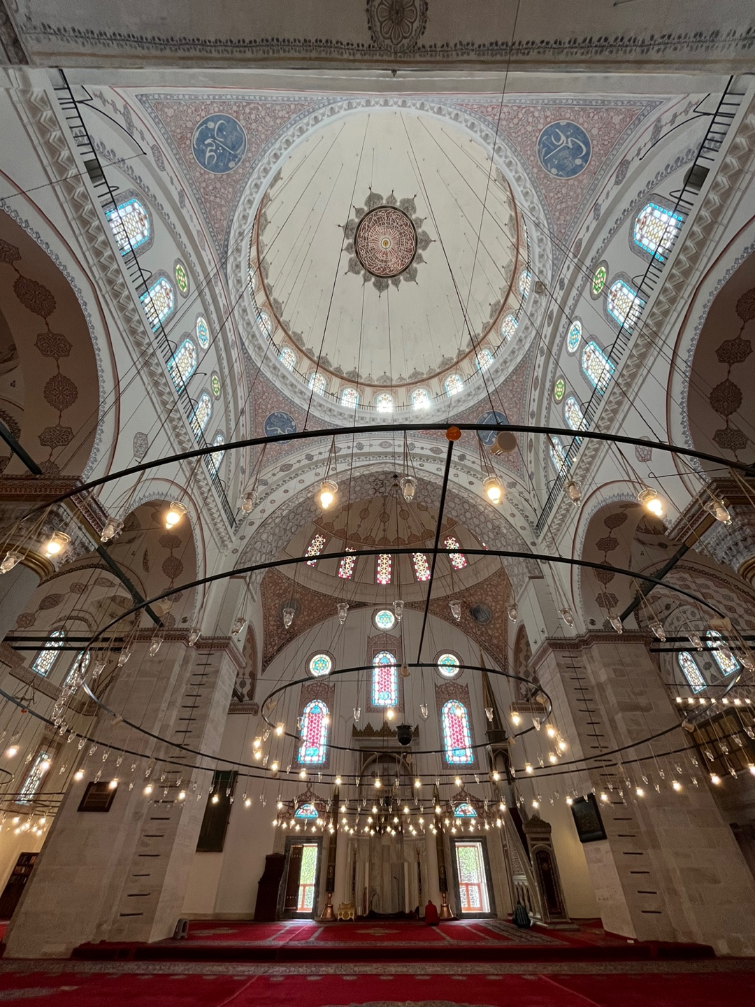 바야짓 모스크 돔