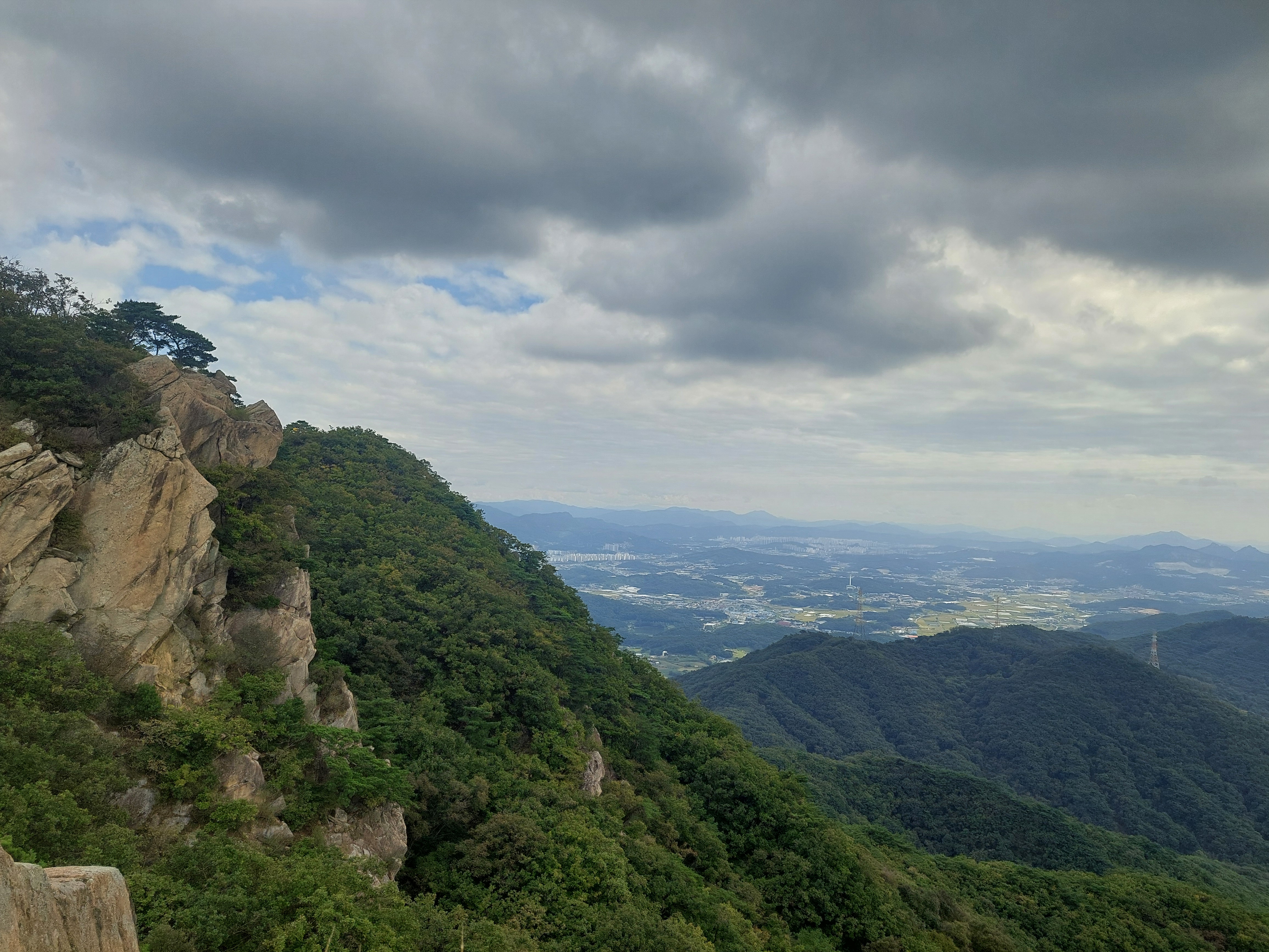 감악산