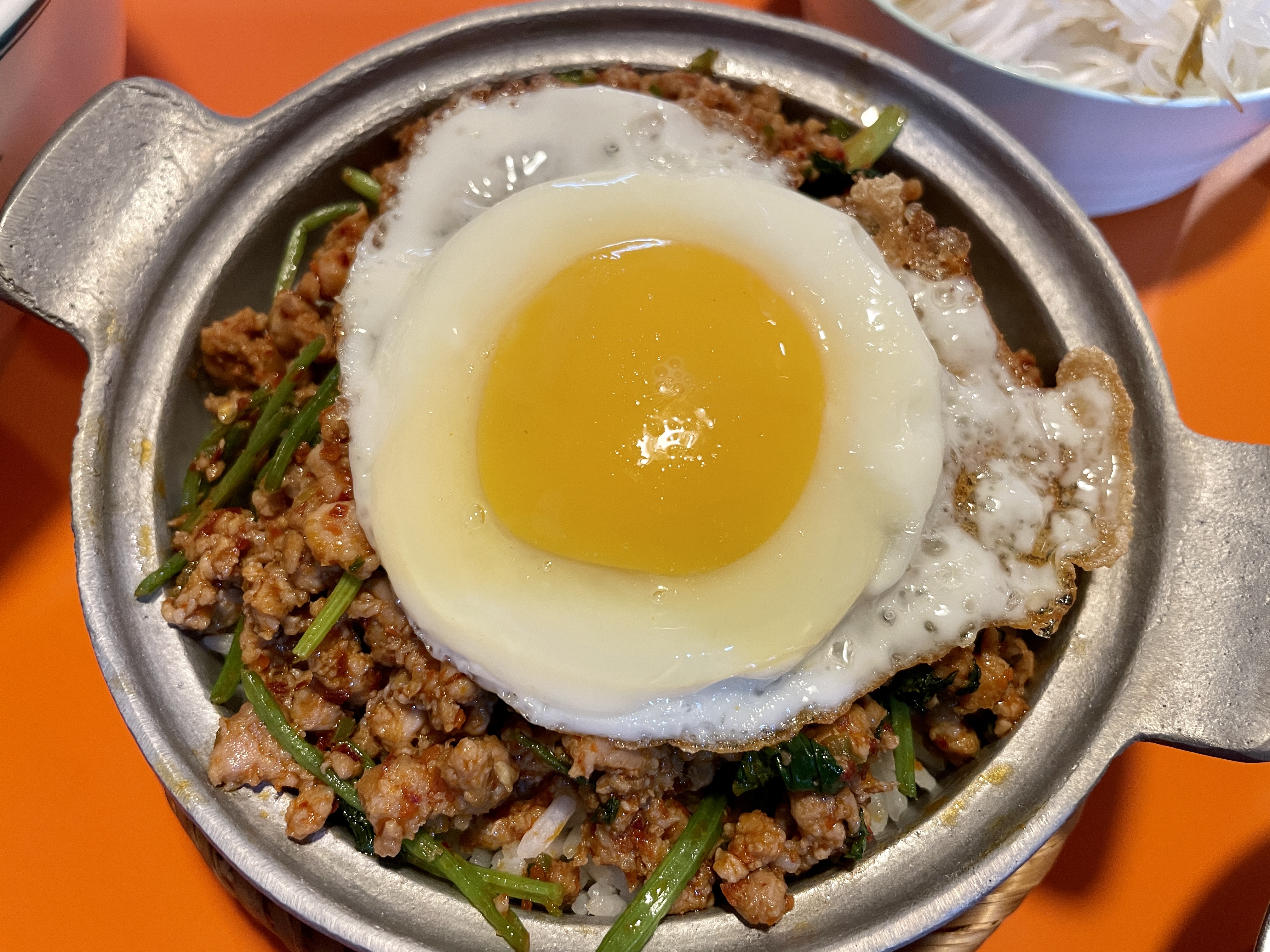 구미-쌀국수-가게-쌀-고수덮밥
