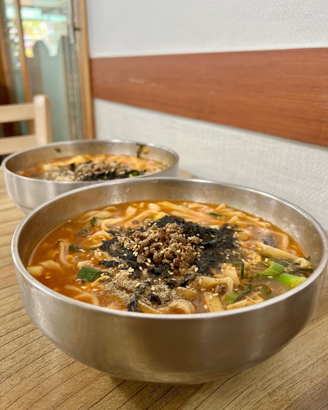 생방송투데이 장칼국수 강릉 맛집 위치 및 정보(한우물의법칙)