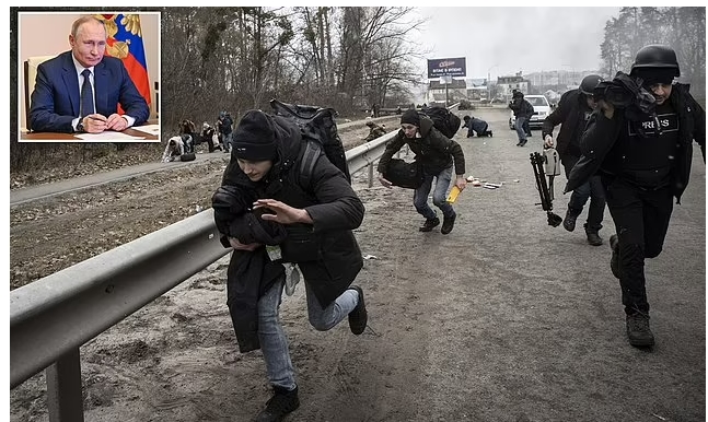  "푸틴, 군 전력 약화로 전쟁에서 질 수도 있어" 영 최고사령관 VIDEO: Putin could LOSE his Ukraine war: Russian forces are 'decimated' says ...