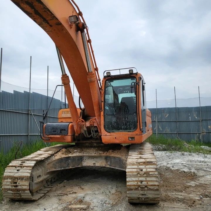  두산 DOOSAN DX300LC 2007년식 4500만원 판매합니다