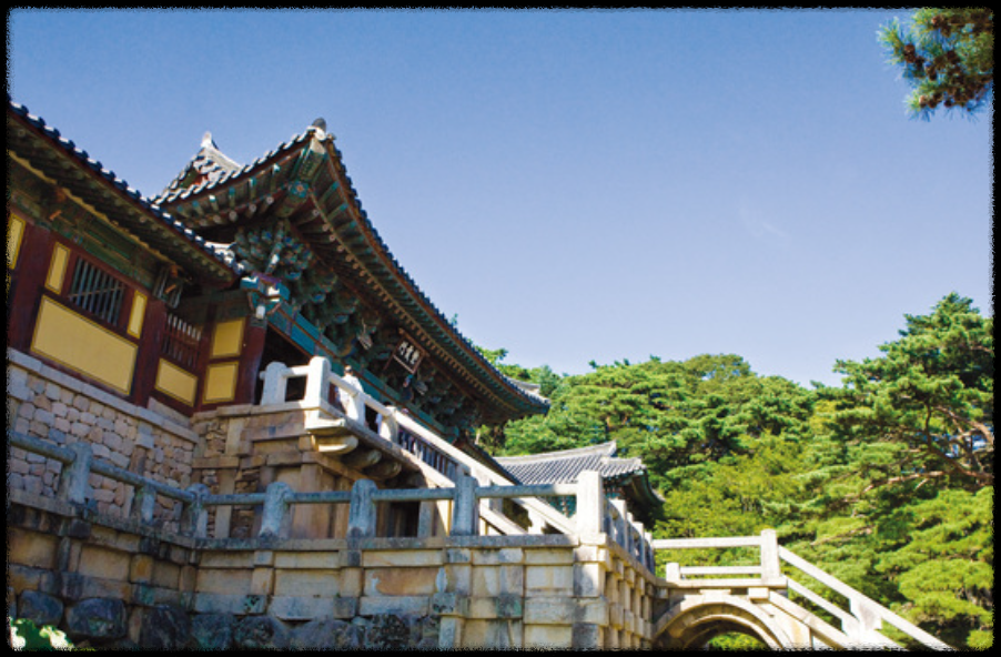 경주에 위치한 불국사의 모습. 출처 : 한국관광공사 홈페이지 이하