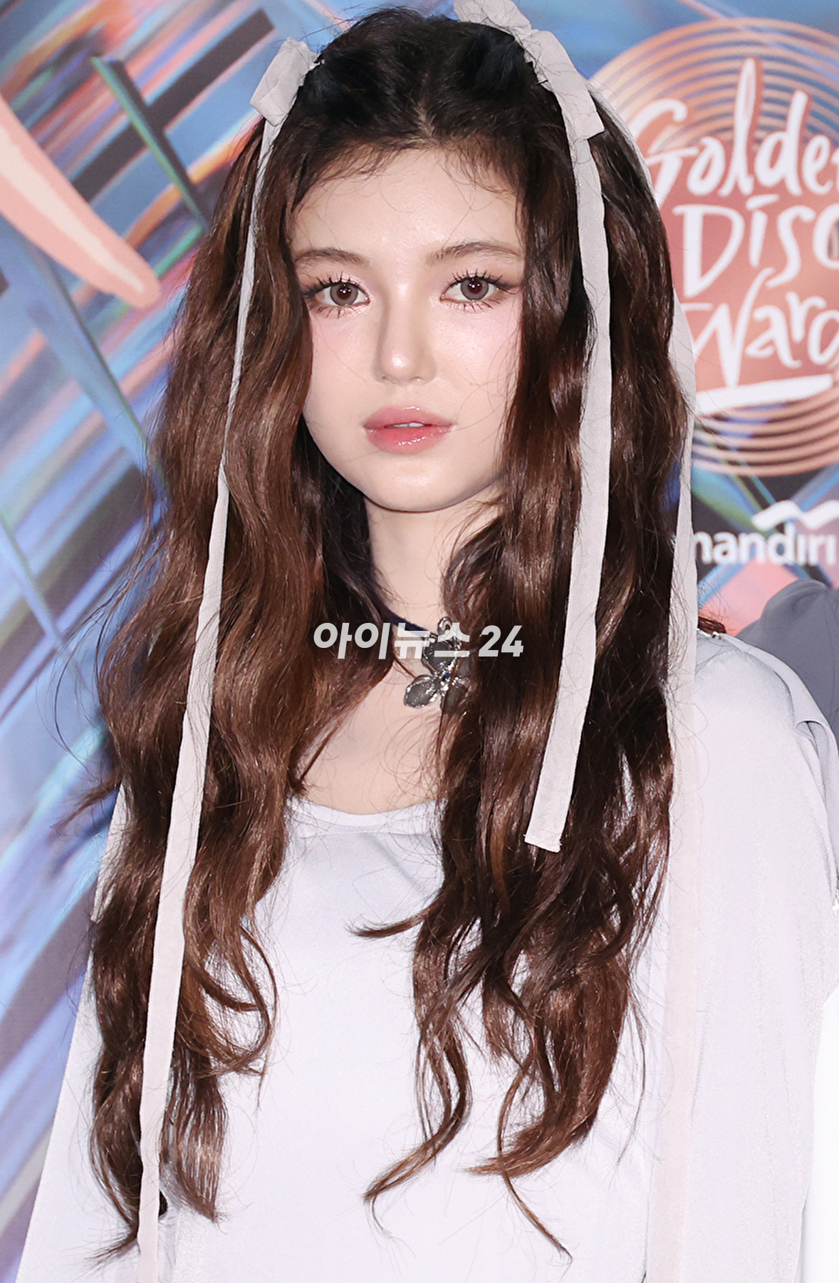 그룹 뉴진스가 6일 오후 인도네시아 자카르타 인터내셔널 스타디움에서 열린 &#39;제38회 골든디스크 어워즈 with 만디리&#39;에 참석하고 있다. [사진=골든디스크 어워즈 사무국]
