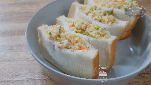 Potato Salad Sandwich