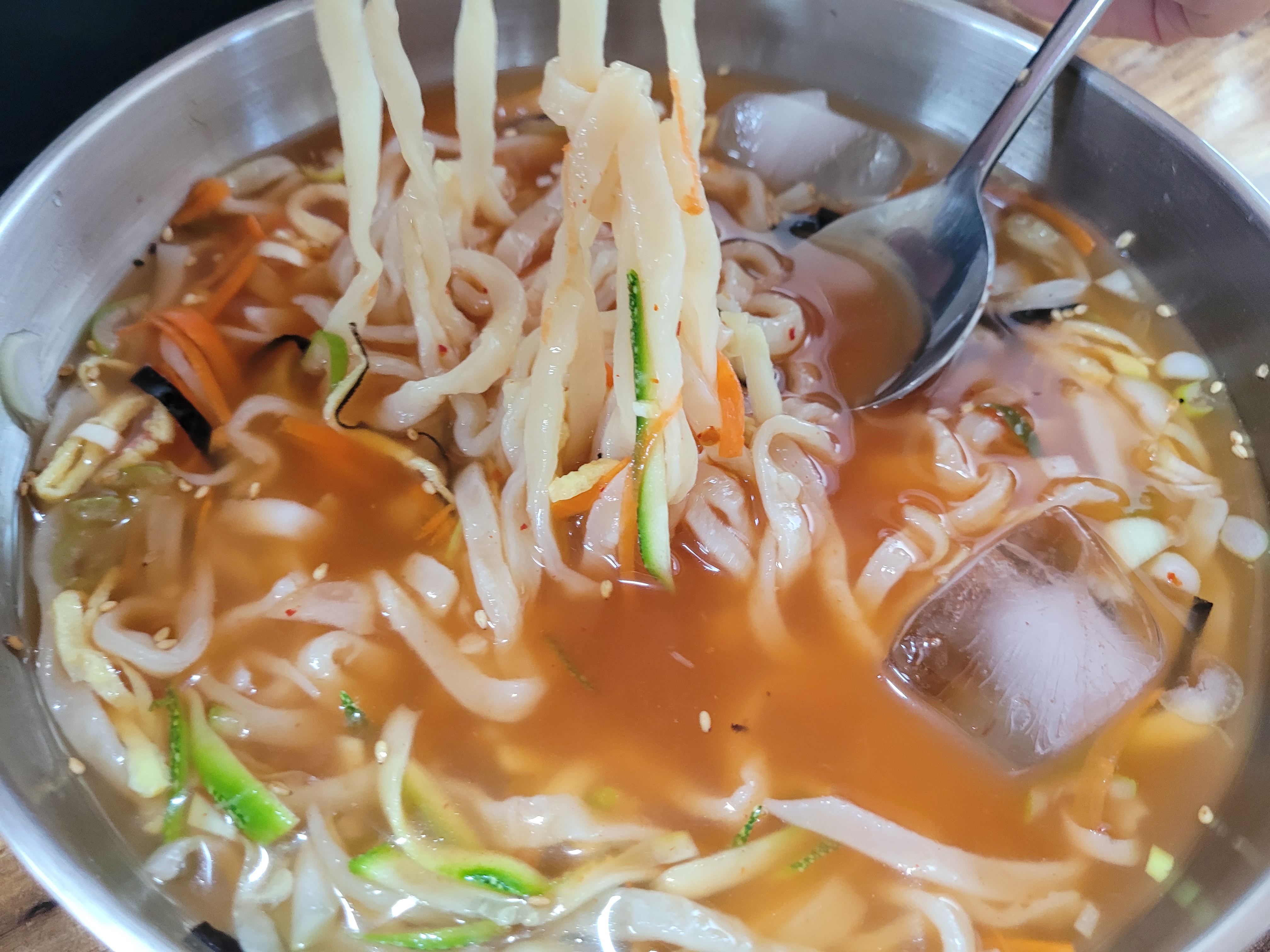 상황버섯고향칼국수 사진 4