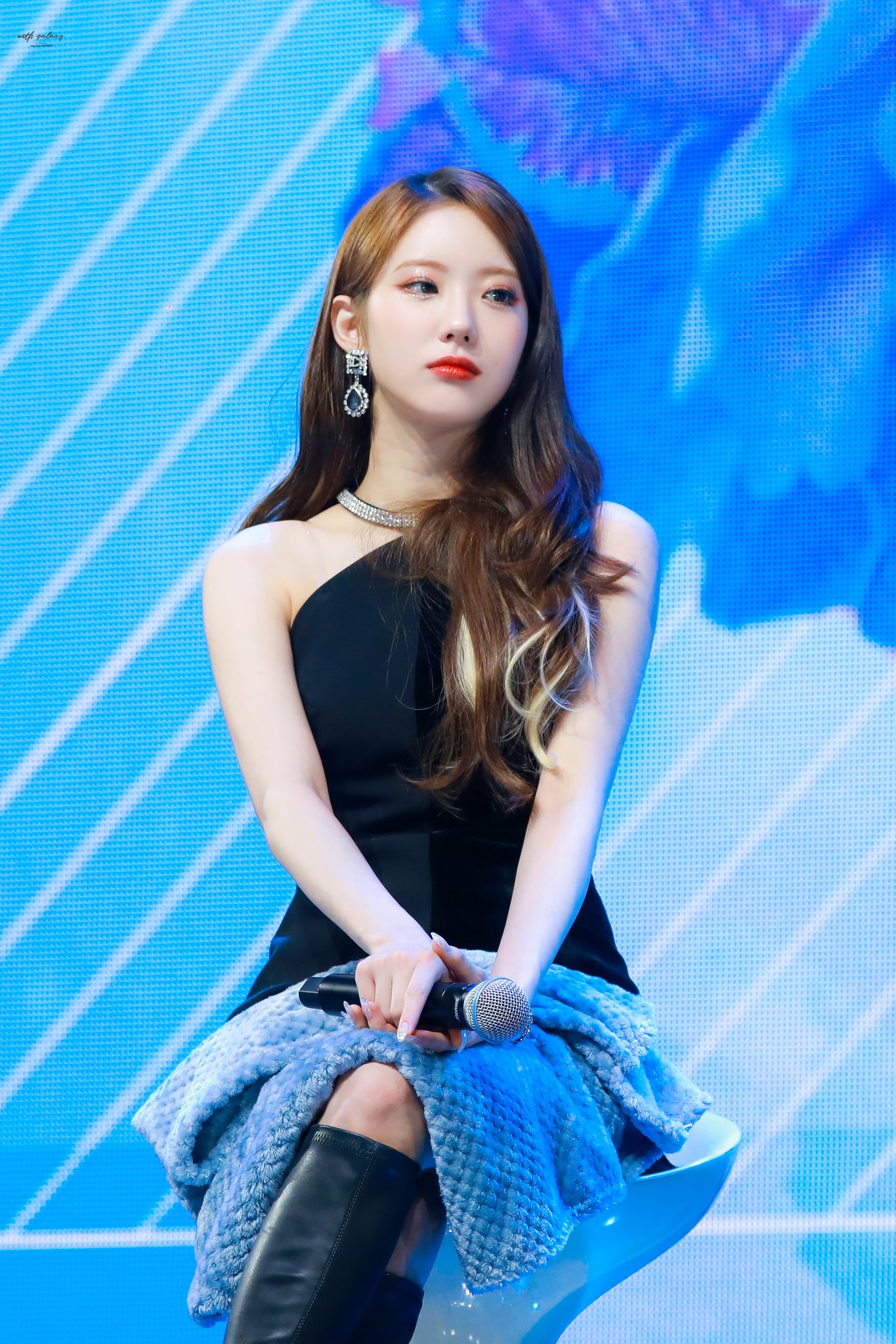  우주소녀 루다 언내추럴 쇼케이스 의상