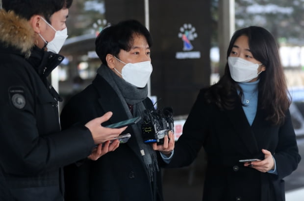  "정인이 양모 믿는다"는 정희원 변호사 '천안 계모살인'도 변호 맡아