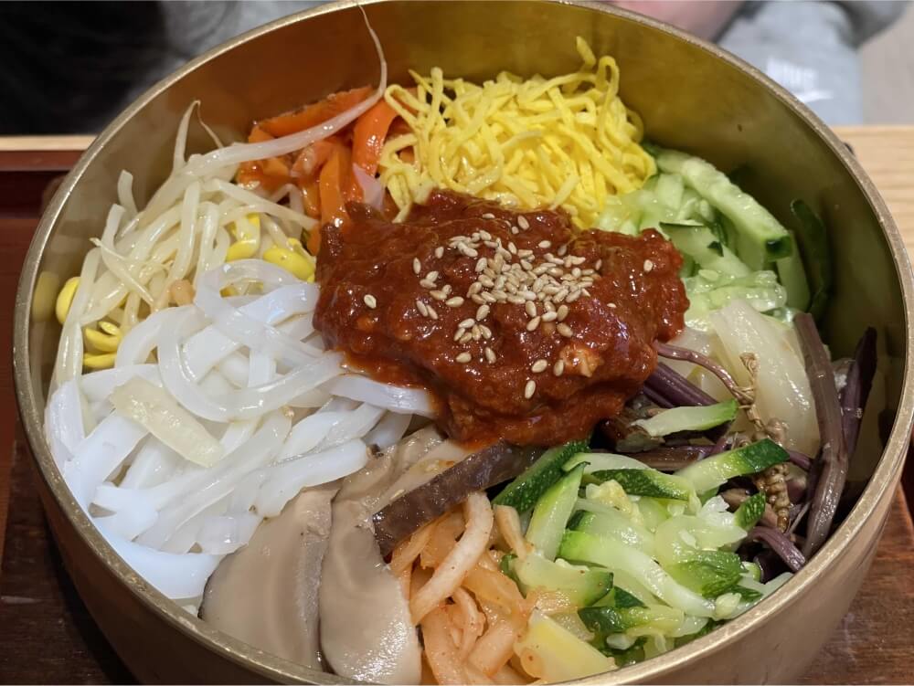 가족회관-더현대서울-전주비빔밥-모습