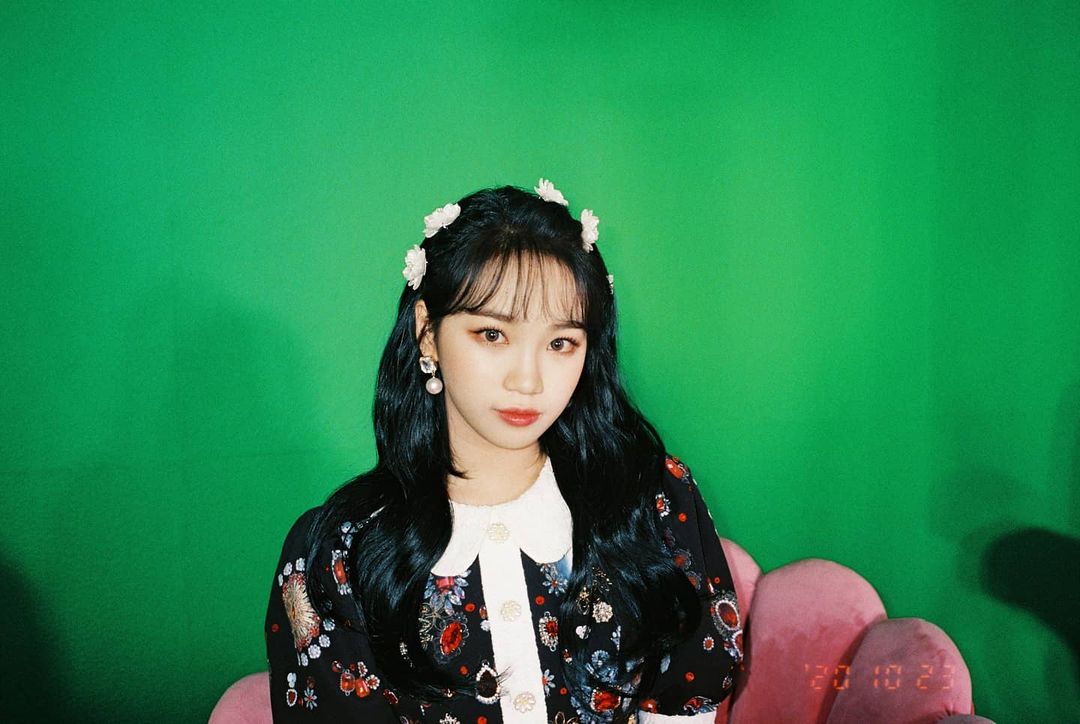  아이즈원 김채원 한 해를 마무리하는 아름다운 인사말 전해