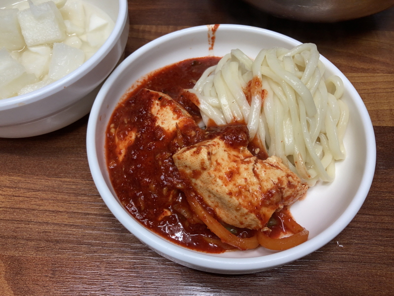 대전-광천식당-두부두루치기-칼국수