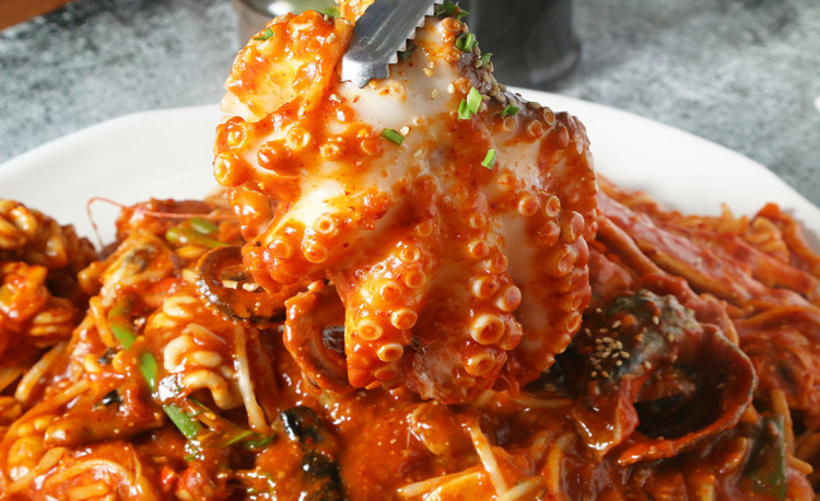  생방송 투데이 소문의 맛집 해물 가득 해물찜 해물탕 아구찜 서울 약수 신당 맛집