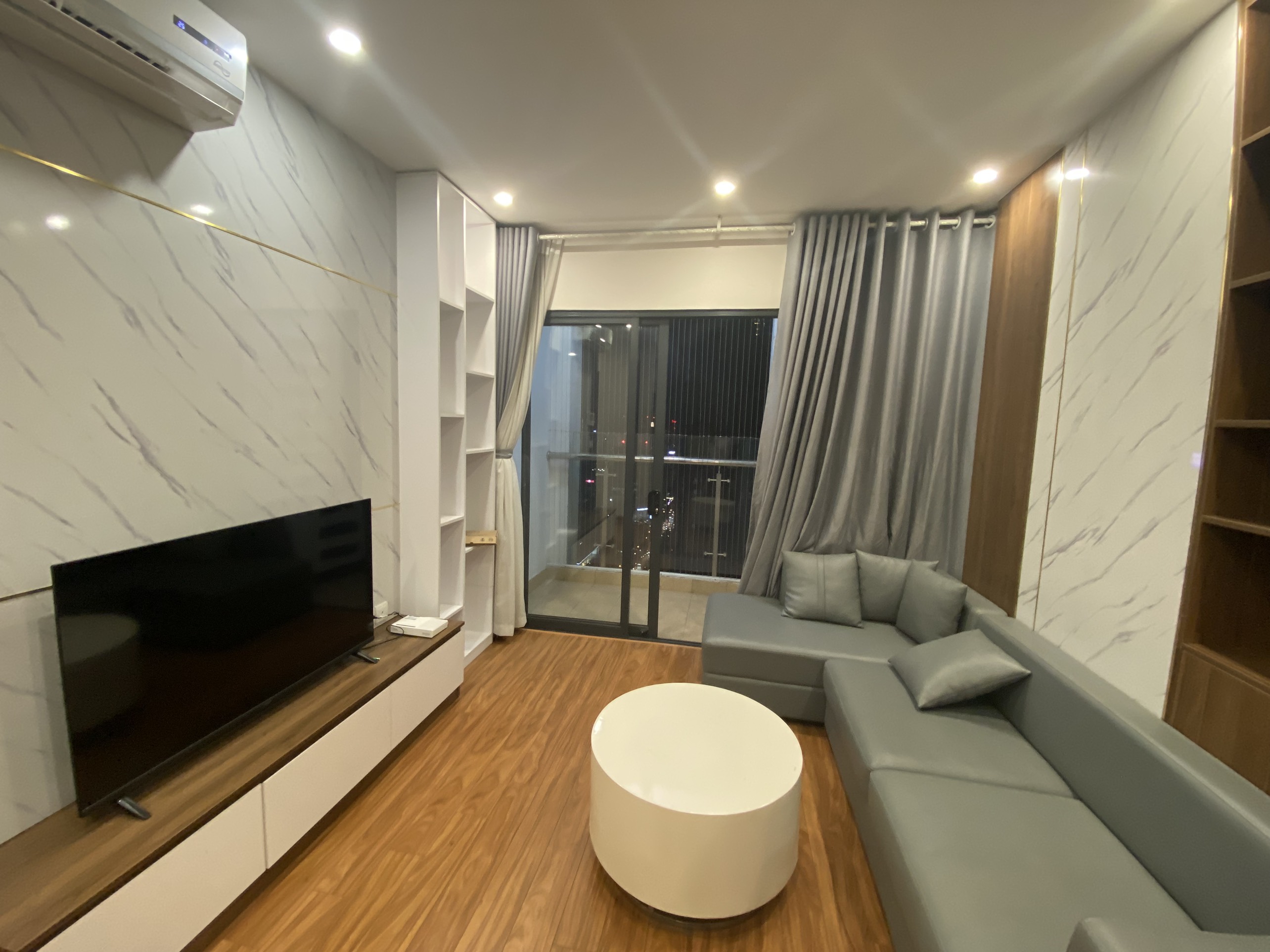  [더 썬 정보] 2.5룸/ 풀옵션/ 1600만동 - 0968650193