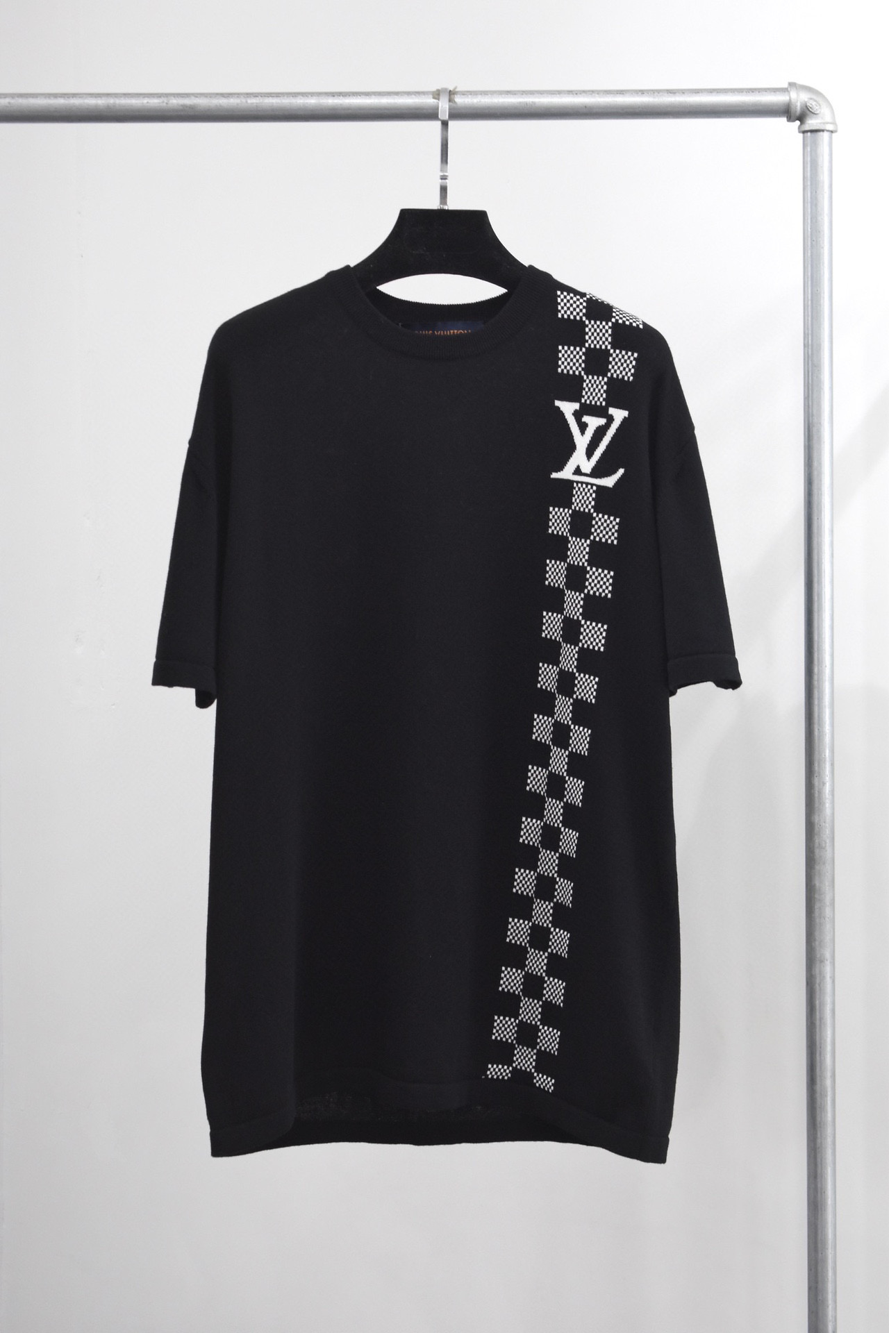  [LOUIS VUITTON] 루이비통 다미에 스트라이프 자카드 반팔 티셔츠 1A8P9X