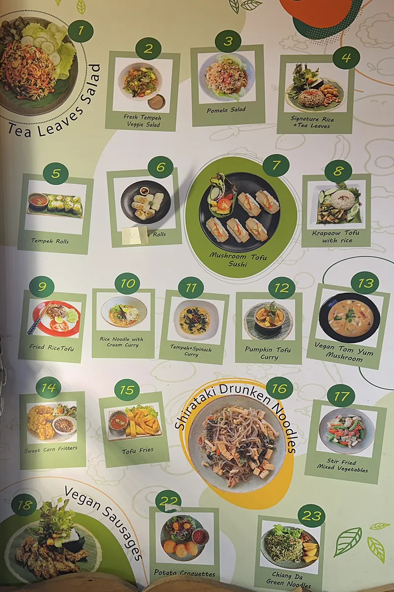 치앙마이 파플로엔 마켓 브이 시크릿 메뉴