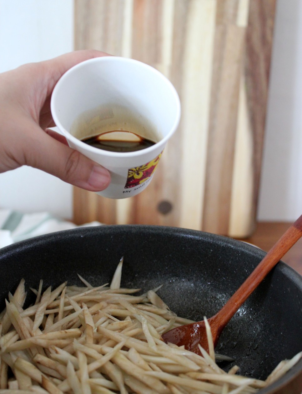 만물상 무생채 맛있게 하는법 +우엉조림 맛있게 26