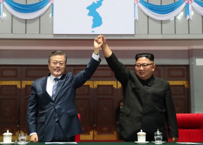 문재인의 미친 짓...수많은 사례 중 하나