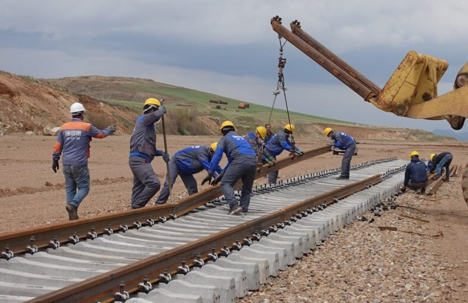  이란-이라크 연결 샬람체-바스라 철도 프로젝트 급물살 VIDEO: Iran, Iraq now more serious to complete Shalamcheh-Basra railway