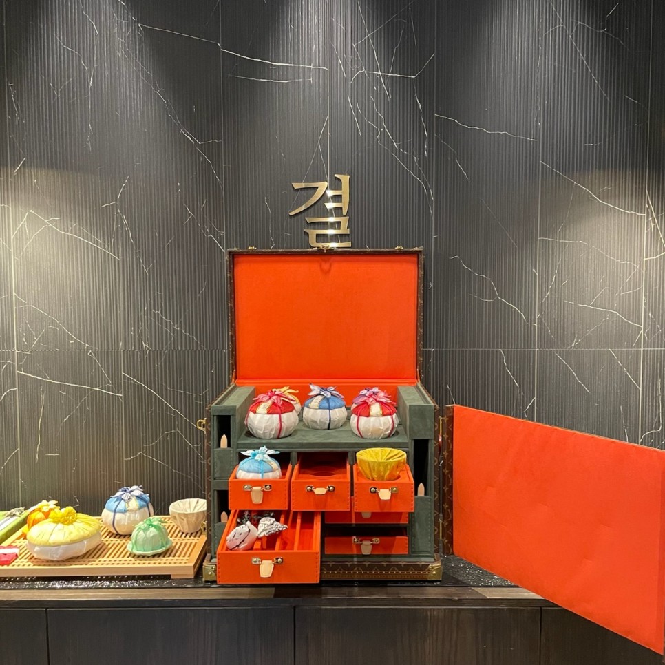 품격있는 선물 예단반상기 11