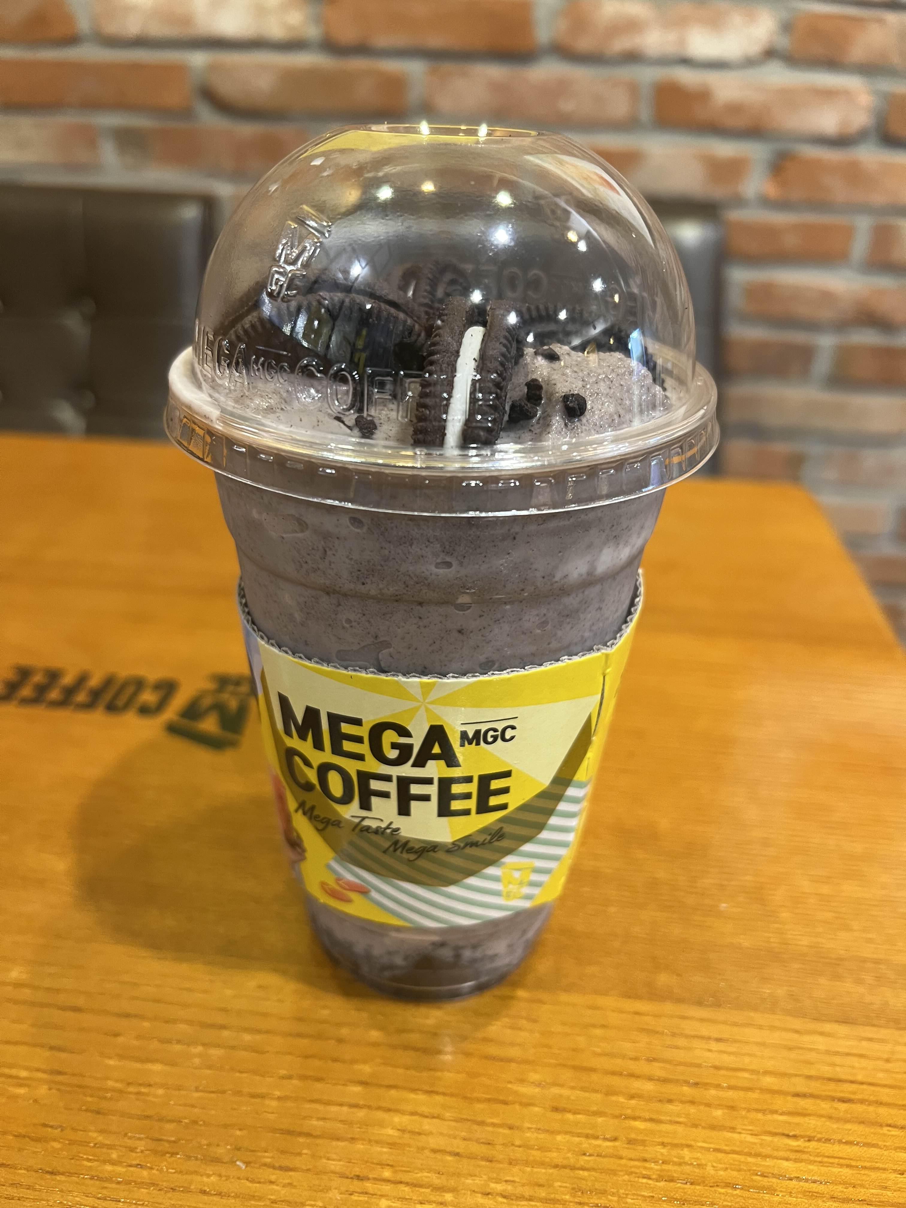 메가커피 쿠키프라페