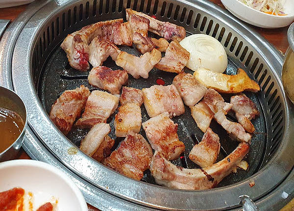 제주 중문 흑돼지 '오르막가든'