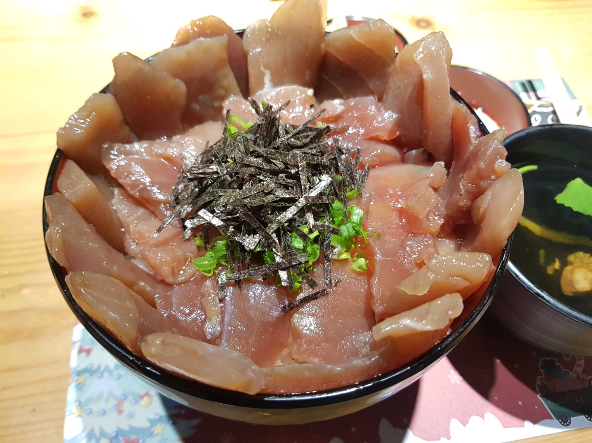 호치민 1군 벤탄시장 일본식 장어요리 전문점 우나또또 - Tuna Pickled Rice Bowl