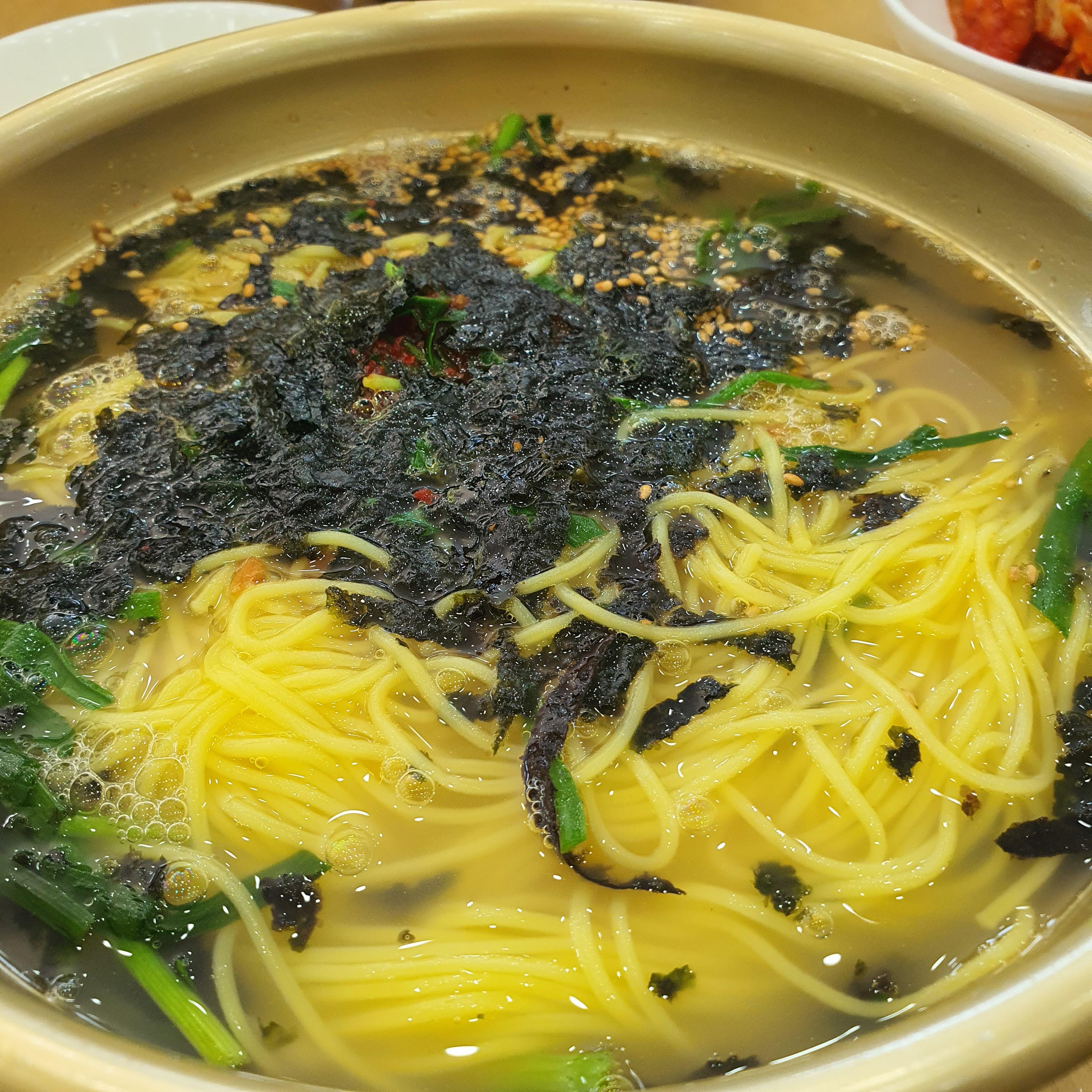  현풍 텍폴 '풍미 가득한 국수', 가성비 좋은데 진한 멸치육수, 비빔국수 추천, 테크노폴리스 맛집, 로컬 국수 식당 추천