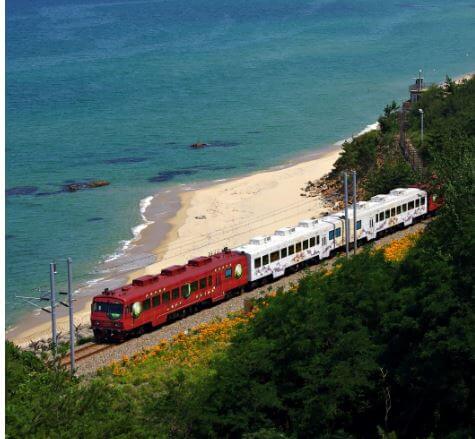 Train travel&amp;#44; a collection of exotic trains that make exciting journeys even more special-Korea