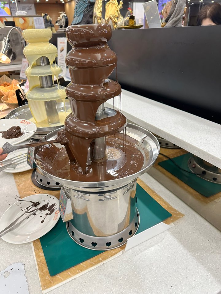 초코퐁듀분수