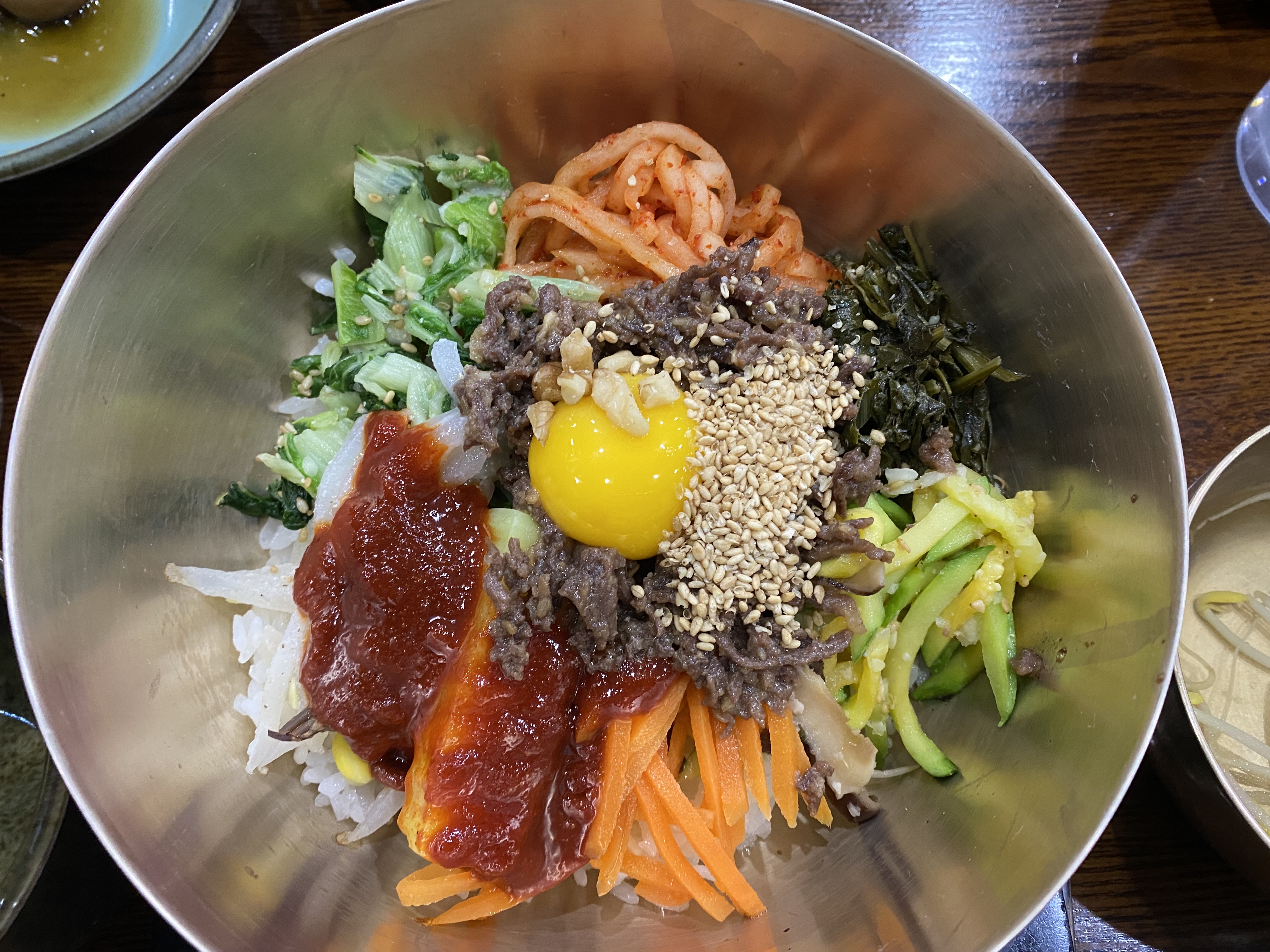 한국관 놋그릇 비빔밥