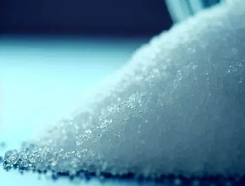 아스파탐은-설탕과-비슷하지만-훨씬-강한-단맛을-냅니다.