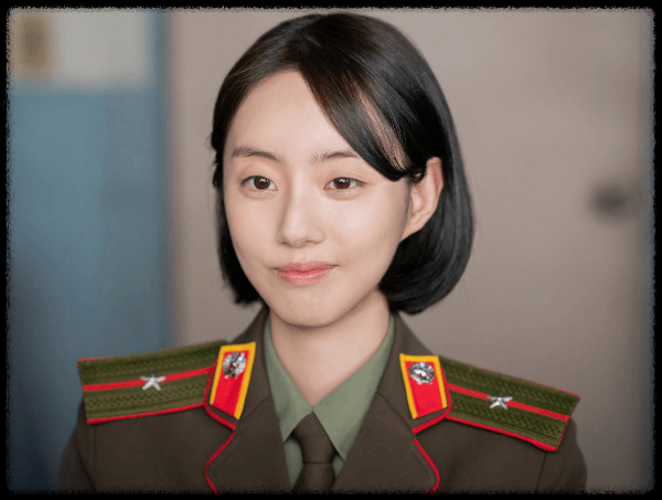 리연희 북한 여군 스틸컷