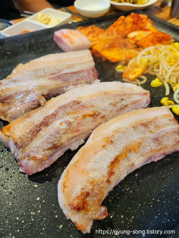 이모네식당 이미지